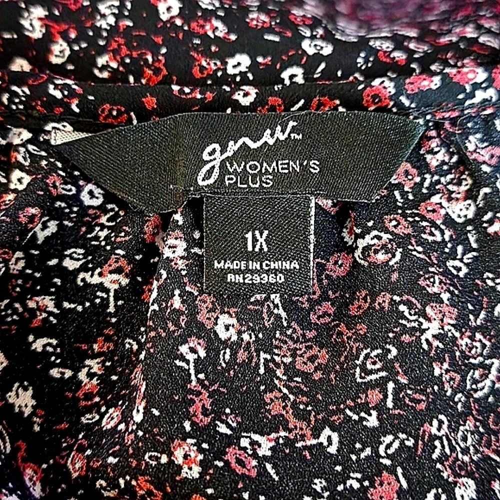 💖Plus Size "GNW" Floral Blouse Size 1X - Picture 3 of 3